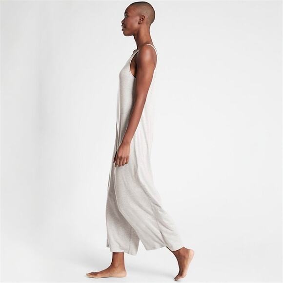 Athleta Nighttime Bliss Sleep V Neck Romper Size S - Picture 2 of 6